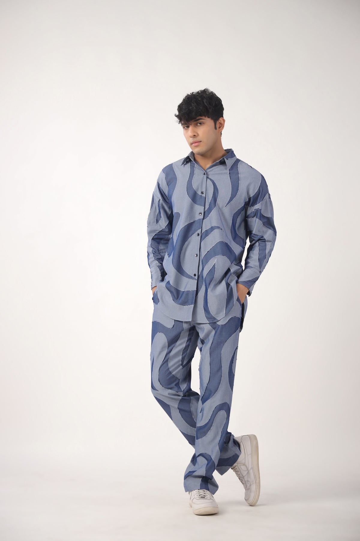 Fluid Shirt with Pants