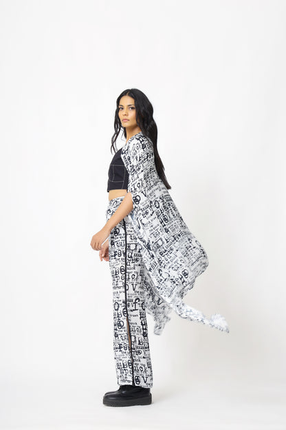 Printed Cape And Pants Set